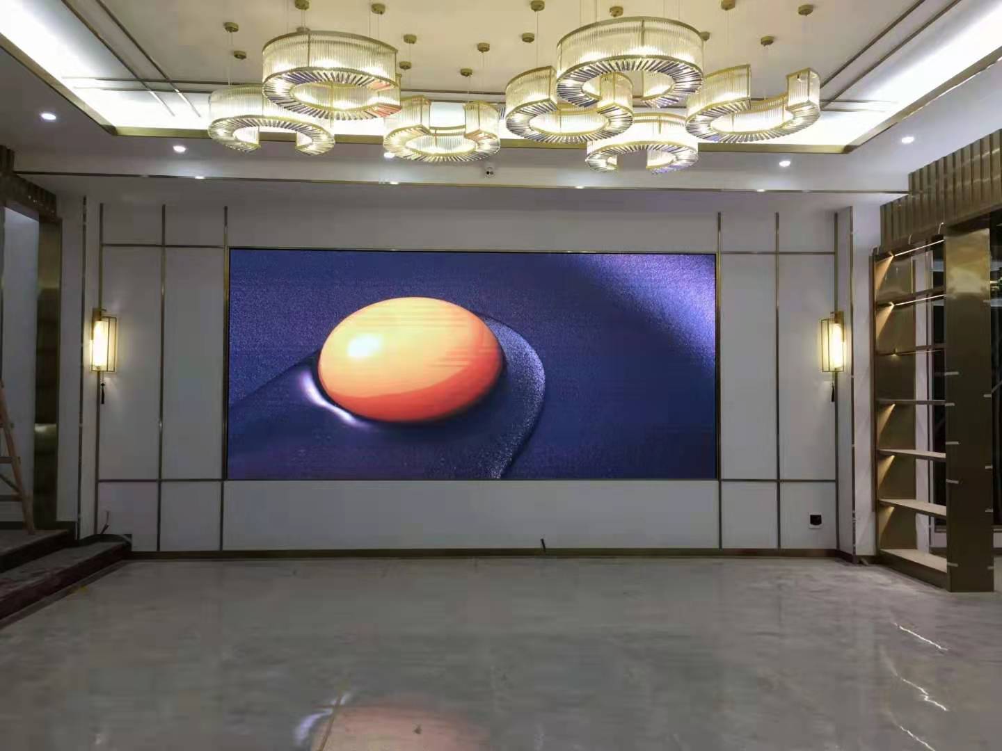 许昌酒店p2全彩led显示屏