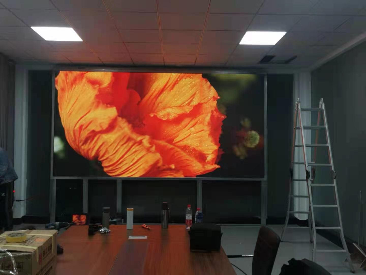 86全彩led显示屏完工 - 室内全彩led显示屏 - 河南建联电子科技有限